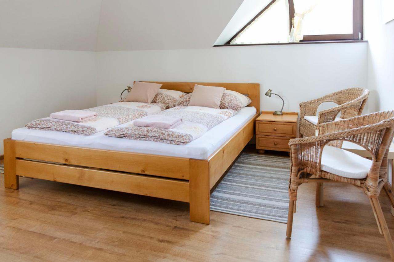 Apartmany Vista Нова Лесна Екстер'єр фото