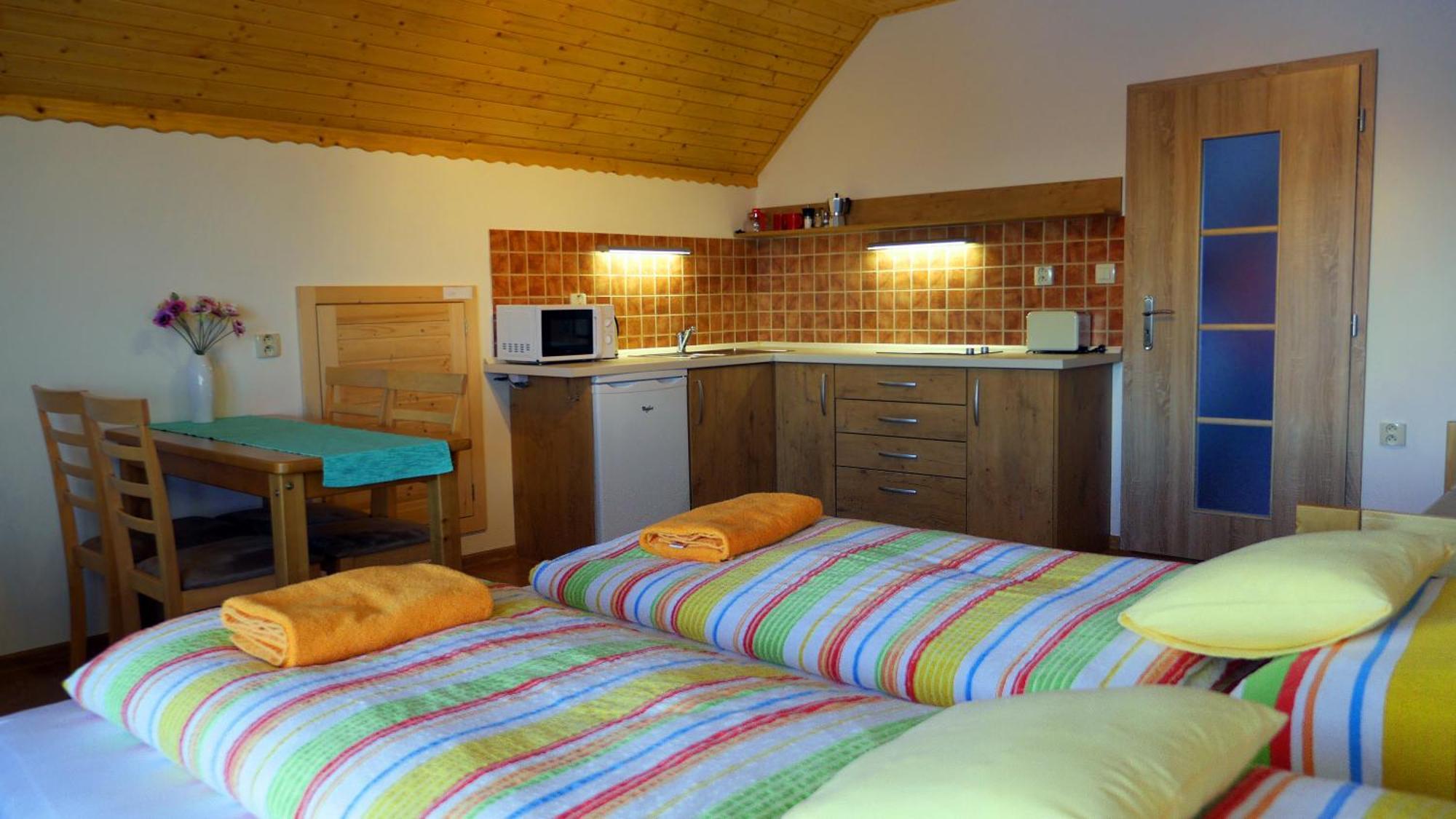Apartmany Vista Нова Лесна Екстер'єр фото